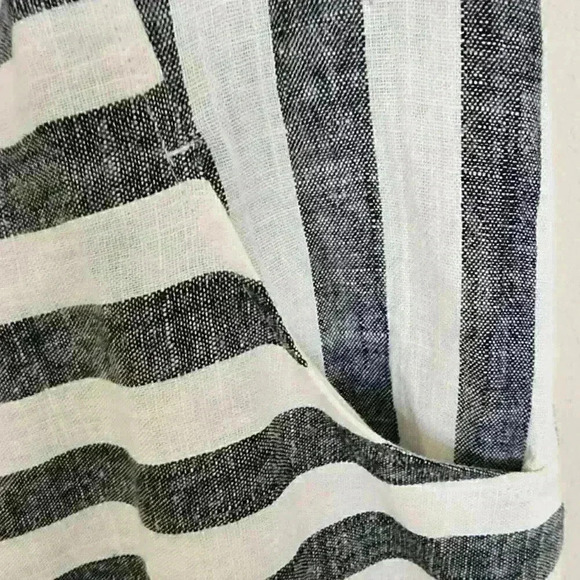 Soft Surroundings Women's Gray White Striped Cold Shoulder Casual Top Size M - Picture 5 of 11